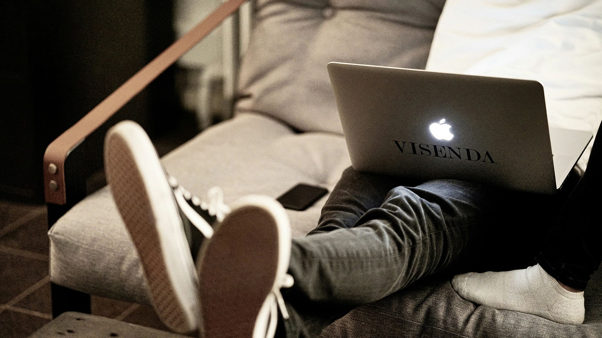 Les lois de v&eacute;rification de l&rsquo;&acirc;ge poussent les utilisateurs vers des sites en ligne non r&eacute;glement&eacute;s
